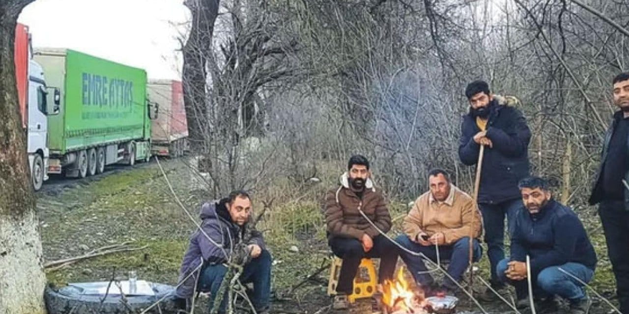 Gürcistan, Türk şoförlerine keyfi uygulamalarla zulmediyor