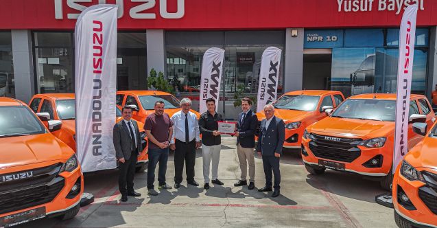 Anadolu Isuzu’dan Adana Karayolları Bölge Müdürlüğü’ne D-Max teslimatı