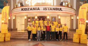 DHL Express Türkiye, Kids Day ile Darüşşafakalı öğrencilere unutulmaz bir gün yaşattı