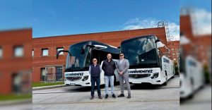 Hasmer Otomotiv’den 4 firmaya otobüs teslimatı