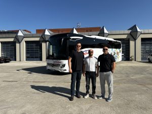 Mengerler Ticaret’ten Çınarkaya Turizm’e Tourismo teslimatı