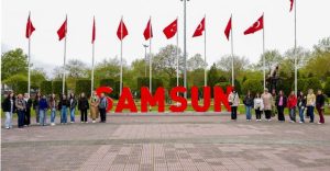 Mercedes-Benz Türk, 19 Mayıs’ı Samsun’daki Yıldız Kızlarla kutladı